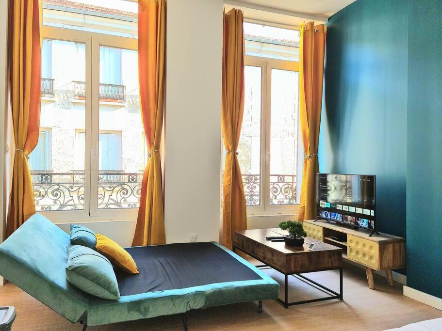 Le Cosy Central Moderne Et Chaleureux Сент-Этьен Экстерьер фото