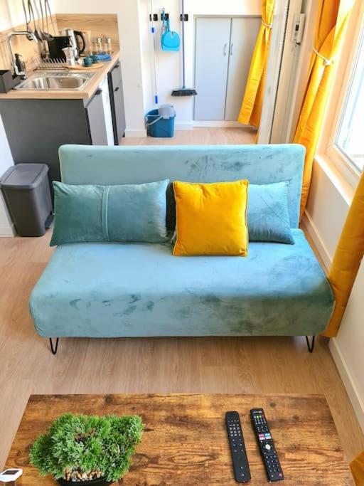 Le Cosy Central Moderne Et Chaleureux Сент-Этьен Экстерьер фото
